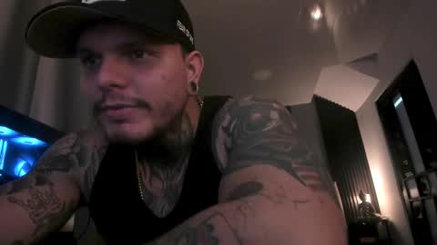 Snapshot of miller_g95 chatting on December 2024 08:00:02 AM miller_g95 online show from December 2024 08:00:02 AM