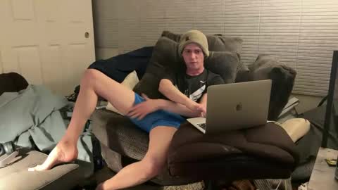 Snapshot of millerjdm chatting on December 2024 05:31:02 AM SlimnHungOH online show from December 2024 05:31:02 AM