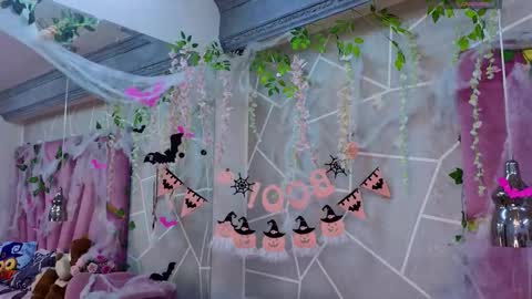 milleyjones_ online show from October 2025 08:03:02 PM