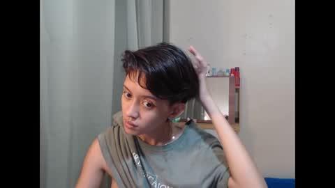 Im Milliedont forget to follow me online show from April 2026 01:42:02 AM