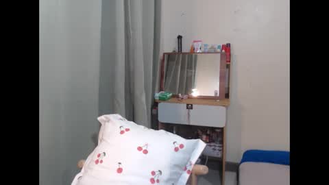 Im Milliedont forget to follow me online show from April 2026 02:51:02 AM