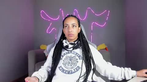 Snapshot of millie_volturi chatting on June 2026 01:08:02 PM millie_volturi online show from June 2026 01:08:02 PM