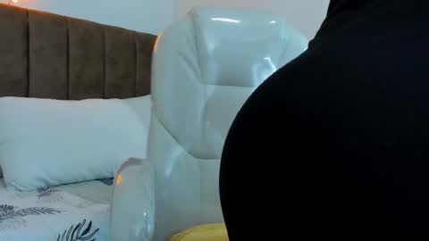 Milly online show from January 2025 08:30:01 PM