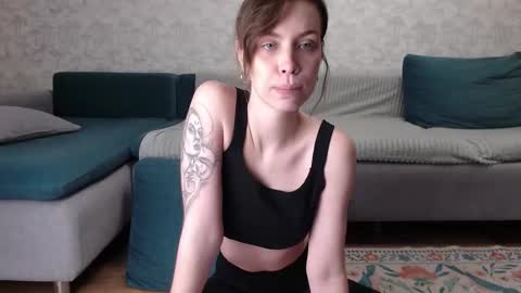 Milly online show from November 2025 09:20:01 AM