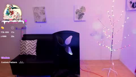 Snapshot of millysandler chatting on January 2025 06:41:02 PM Milly online show from January 2025 06:41:02 PM