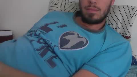 milowww1601 online show from October 2025 01:29:01 PM