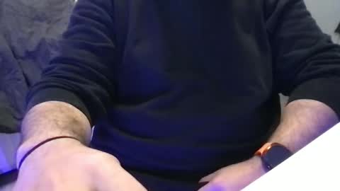 Snapshot of mils_8d chatting on December 2025 04:21:01 AM Daddy online show from December 2025 04:21:01 AM