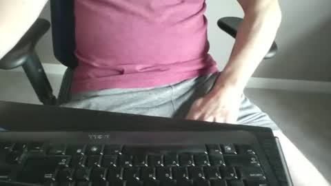 milwaukeebadger24 online show from November 2025 04:09:01 PM