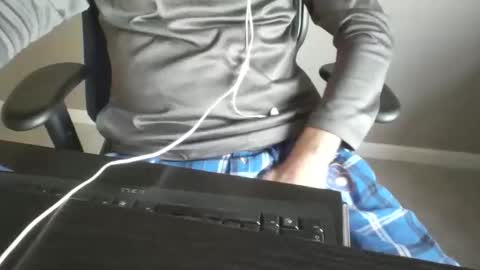 milwaukeebadger24 online show from November 2025 01:44:01 PM