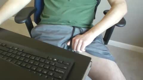 milwaukeebadger24 online show from February 2026 05:20:02 PM