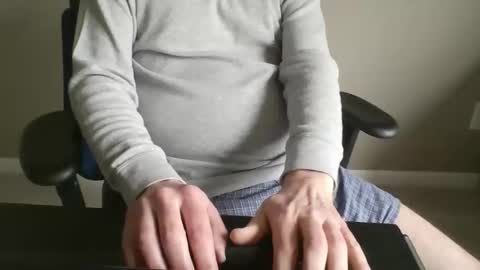 milwaukeebadger24 online show from April 2026 03:53:01 PM