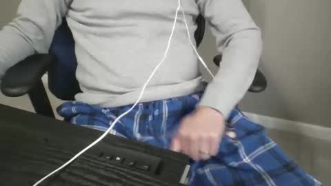 milwaukeebadger24 online show from April 2026 12:27:02 PM