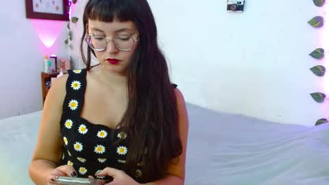 mily_baker online show from April 2026 01:33:01 AM