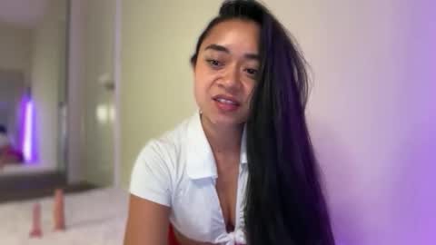 Snapshot of mimibabyxxx chatting on November 2025 06:12:02 AM Mimi Baby online show from November 2025 06:12:02 AM