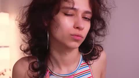 Snapshot of mimilicks chatting on December 2025 08:56:02 AM IRIS online show from December 2025 08:56:02 AM