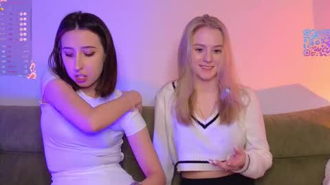 MilaBlack and  StacyBlonde Today unboxing Lovens OMG online show from February 2026 09:07:01 PM