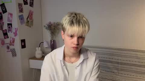 Sonya online show from October 2025 02:50:02 PM