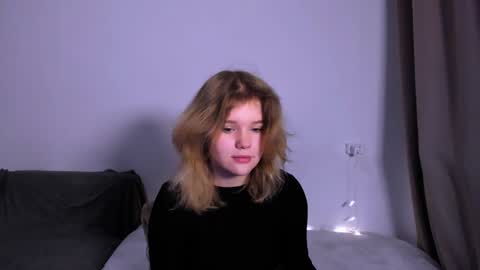 hi Im Mina  online show from December 2024 01:29:01 AM