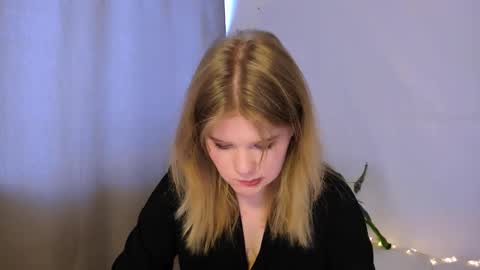 hi Im Mina  online show from March 2025 04:17:02 AM