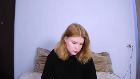 hi Im Mina  online show from September 2025 04:34:02 AM