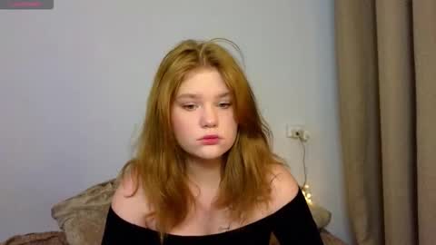 Snapshot of mina27372 chatting on February 2026 10:49:01 AM hi Im Mina online show from February 2026 10:49:01 AM