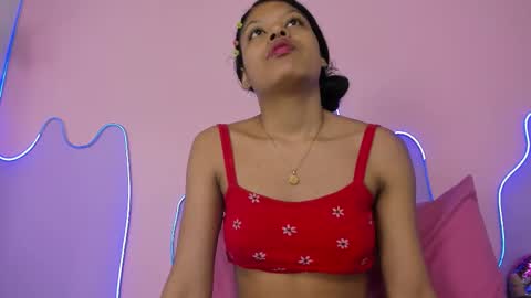 Snapshot of mingie_rouse chatting on October 2025 11:50:01 AM Mingie online show from October 2025 11:50:01 AM