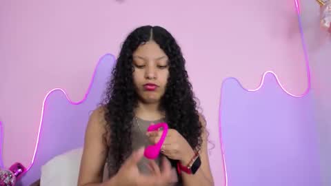 Mingie online show from March 2026 03:01:02 AM