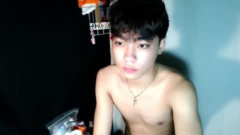 mingkla_man online show from February 2026 07:48:01 AM