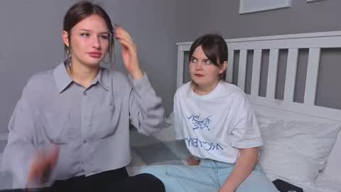 KarinaLeila online show from September 2025 05:31:02 AM