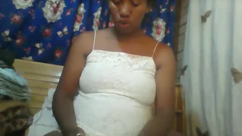 Minie4Tina online show from November 2025 08:13:01 AM