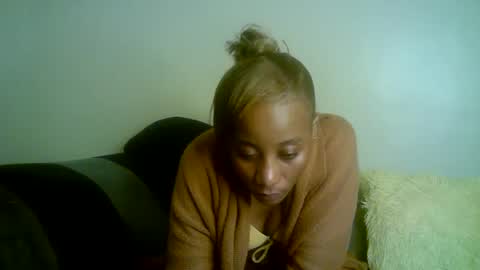 minieme001 online show from March 2026 07:47:02 PM