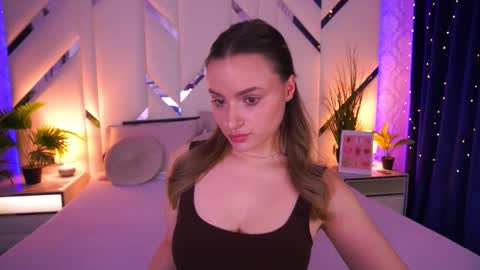 minifox_ online show from February 2026 08:47:01 AM