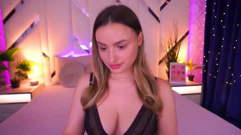 minifox_ online show from February 2026 08:48:02 AM