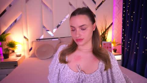 minifox_ online show from March 2026 07:09:02 AM