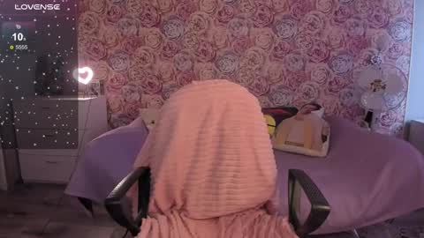 Ariana online show from December 2024 07:25:01 AM