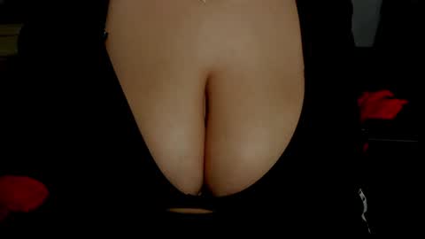 Snapshot of minka0 chatting on December 2024 09:11:01 PM minka0 online show from December 2024 09:11:01 PM