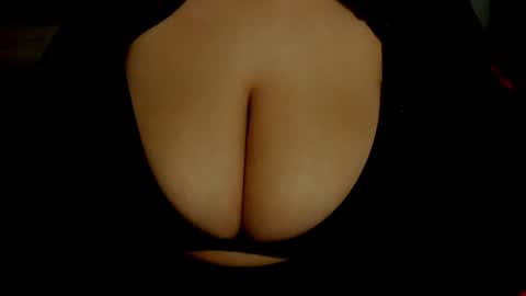 Snapshot of minka0 chatting on January 2025 09:14:02 PM minka0 online show from January 2025 09:14:02 PM