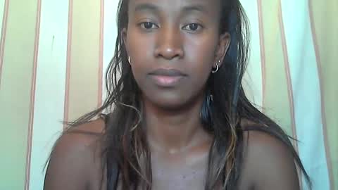 minouch211907 online show from January 2025 11:04:02 AM