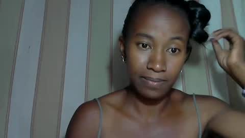 minouch211907 online show from January 2025 05:35:02 PM