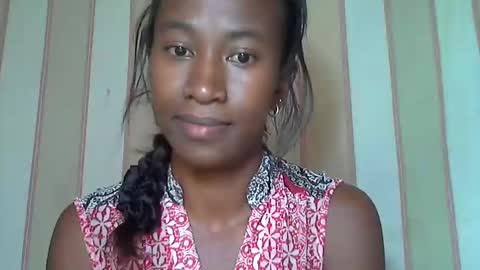 minouch211907 online show from February 2025 02:16:02 PM