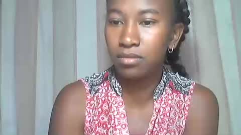 minouch211907 online show from November 2025 03:38:01 AM