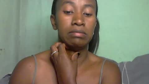 minouch211907 online show from May 2026 04:23:01 PM