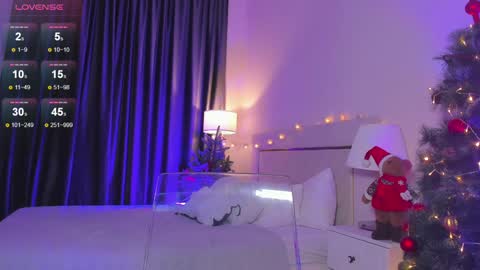 Lianna online show from December 2024 12:25:01 AM