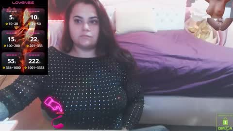 mira_cle_ online show from October 2025 08:18:01 AM