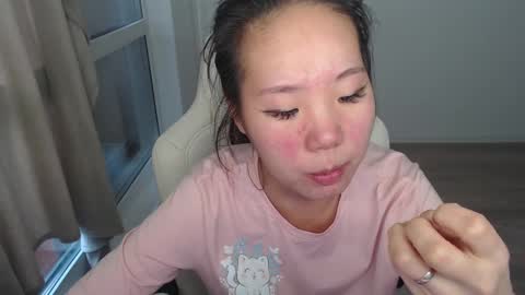 mira_g online show from March 2025 12:06:02 PM