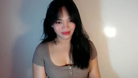 Snapshot of mira_luna222 chatting on January 2025 10:46:01 AM Mira Bella online show from January 2025 10:46:01 AM
