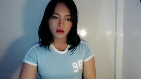 Snapshot of mira_luna222 chatting on February 2025 06:14:02 AM Mira Bella online show from February 2025 06:14:02 AM