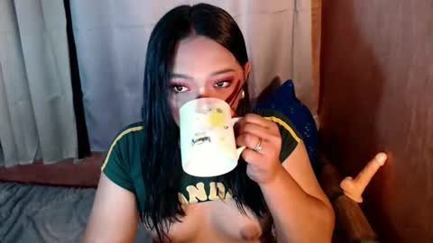 Mira Bella online show from November 2025 12:32:02 AM