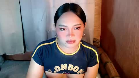 Mira Bella online show from November 2025 01:15:01 AM