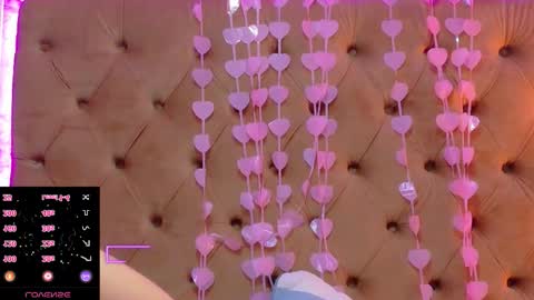 mira_lynxx online show from February 2026 06:02:02 AM